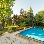 Отель Sunolus Vineyardhouse *