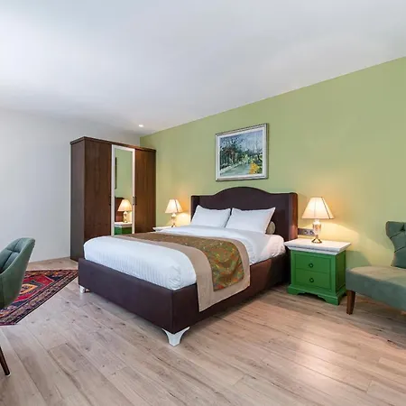 Sunolus Vineyardhouse Hotel