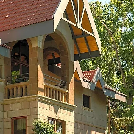 Sunolus Vineyardhouse *