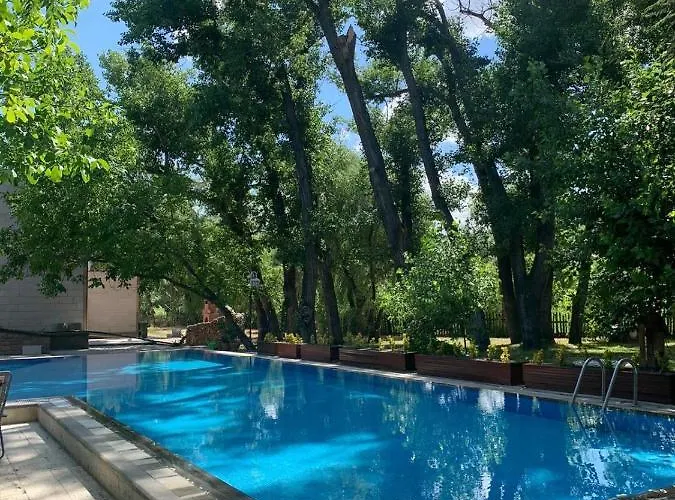 Sunolus Vineyardhouse